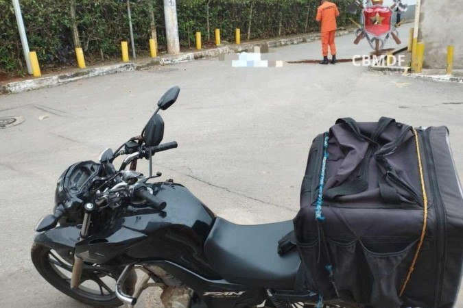 Acidente aconteceu na Quadra 60-E do, setor de mansões de Sobradinho 2 - (crédito: CBMDF ) Acidente aconteceu na Quadra 60-E do, setor de mansões de Sobradinho 2 - (crédito: CBMDF )