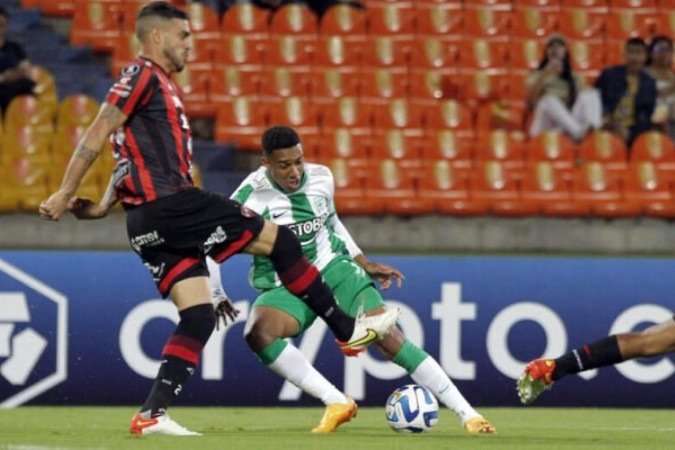 Palacios chega para assinar até o fim de 2027 -  (crédito: Foto: Fredy Builes/AFP)