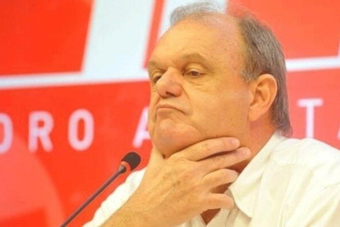 Vitorio Piffero, ex-presidente do Inter, é condenado a prisão - (crédito: Foto: Divulgação/Internacional) Vitorio Piffero, ex-presidente do Inter, é condenado a prisão - (crédito: Foto: Divulgação/Internacional)