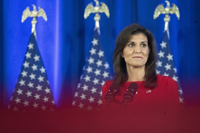 A ex-embaixadora da ONU Nikki Haley, anuncia a suspensão de sua campanha presidencial em sua sede de campanha em 6 de março -  (crédito: Sean Rayford / GETTY IMAGES NORTH AMERICA / Getty Images via AFP)