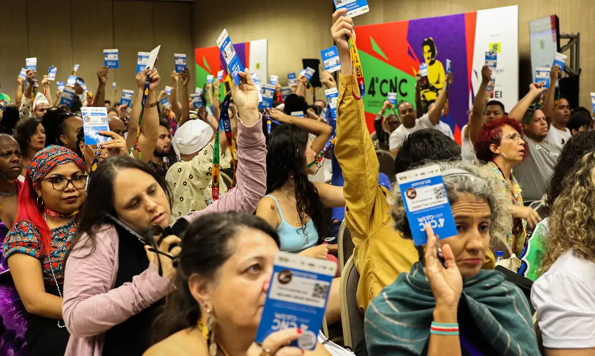 Delegados da CNC votam propostas para o Plano Nacional de Cultura -  (crédito: EBC)