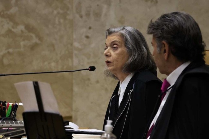 A ministra Cármen Lúcia discursa na sessão especial no Supremo Tribunal Federal. Ela também destacou os altos índices de violência contra a mulher -  (crédito: Rosinei Coutinho/SCO/STF)