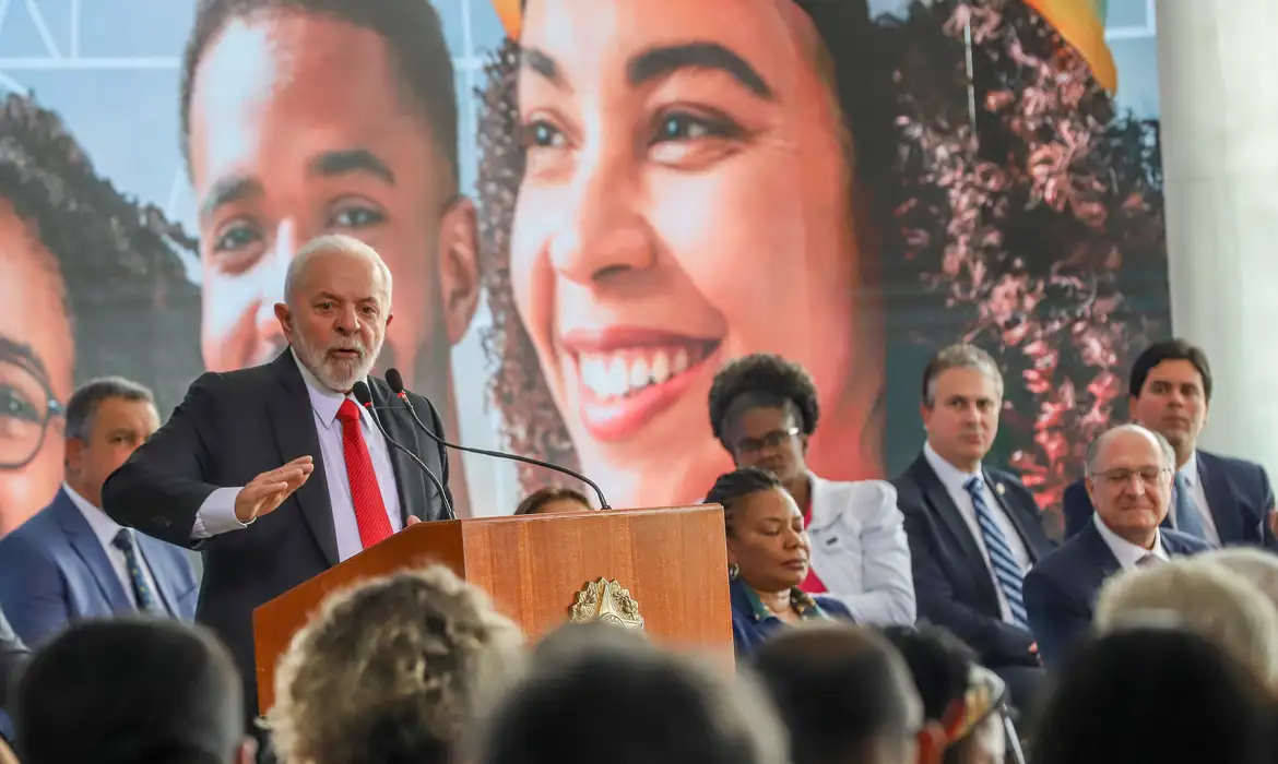 Governo anuncia construção de 1.178 creches e pré-escolas -  (crédito: EBC)