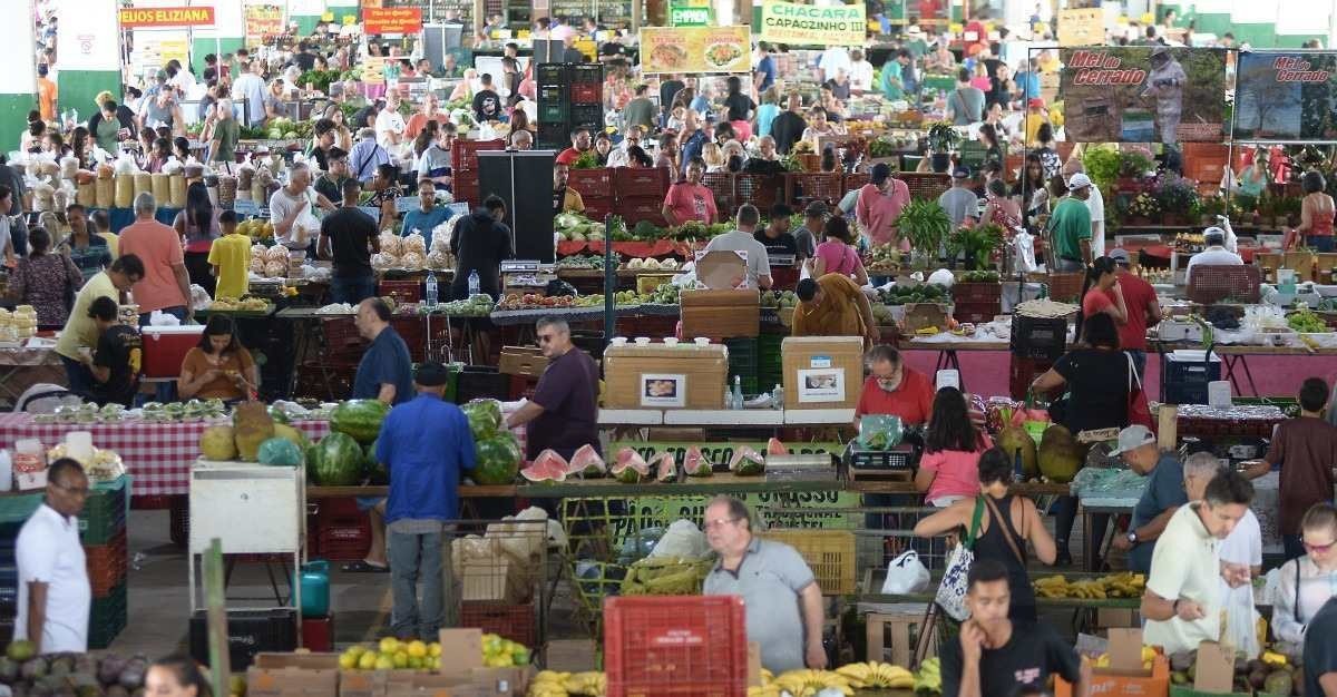  09/03/2024 Credito: Ed Alves/CB/DA.Press. Cidades. Homenagem Dia das Mulheres no Ceasa - Chef Rosario Tessier. 