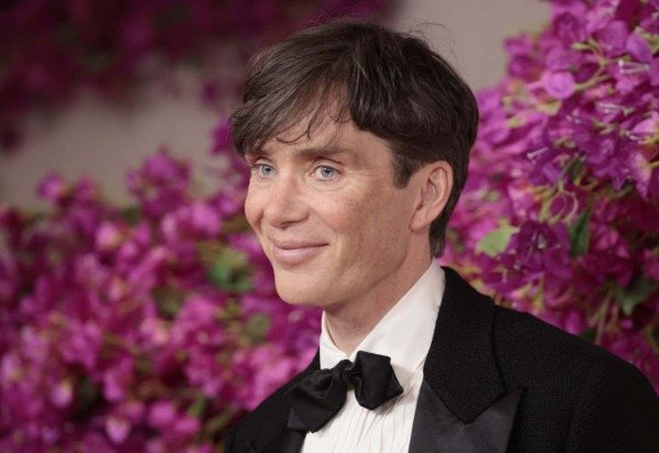  Irish actor Cillian Murphy attends the 96th Annual Academy Awards at the Dolby Theatre in Hollywood, California on March 10, 2024. (Photo by DAVID SWANSON / AFP)       