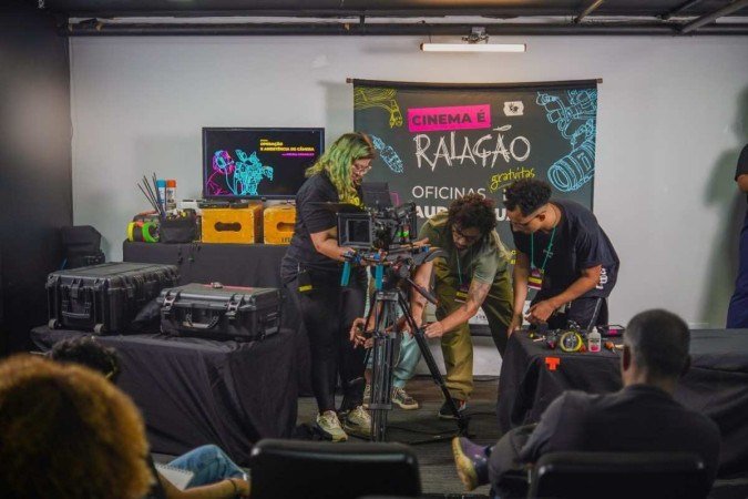 Oficinas de audiovisual do projeto Cinema é ralação 
 -  (crédito: Ga / divulgação)