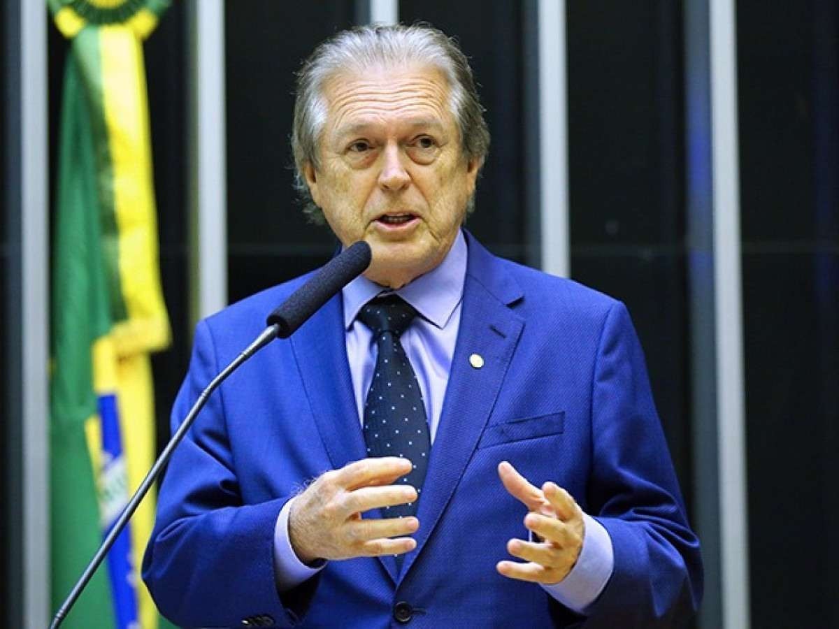 Votação decide se Bivar será expulso do União Brasil nesta quarta-feira