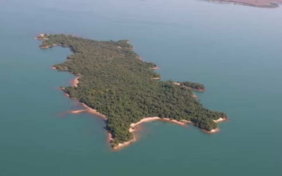 Conheça ilha em Goiás que está à venda por R$ 10 milhões