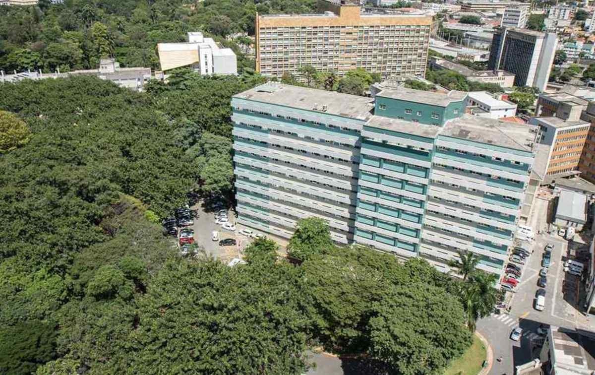 UFMG abre concurso com vagas na carreira de magistério superior