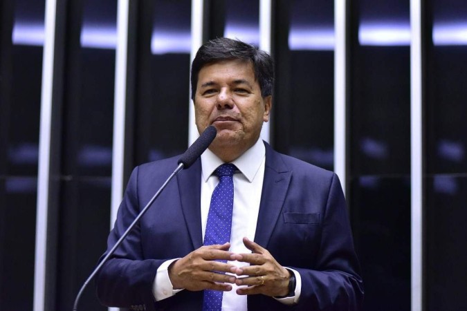 Deputado Mendonça Filho (União-PE) se reuniu com o ministro da Educação para debater sobre o futuro do Novo Ensino Médio  -  (crédito: Zeca Ribeiro/Câmara dos Deputados)