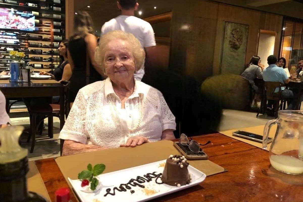 Morre aos 92 anos Concei o Nigro Teixeira a fada madrinha das