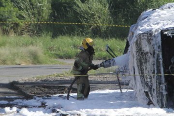 Veja fotos do acidente com caminhão-tanque no Anel Rodoviário - Edesio Ferreira/EM/D.A Press