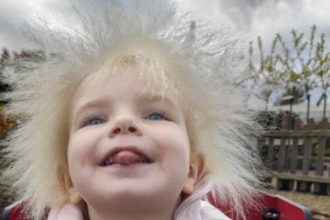 Layla, 3, diz que ama seu cabelo -  (crédito: Arquivo pessoal)