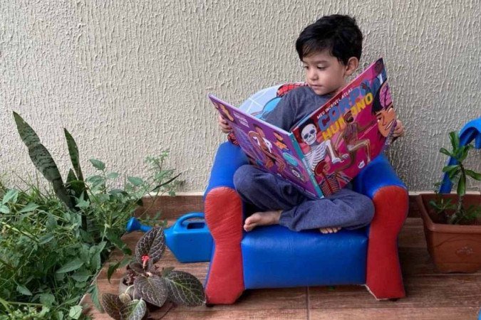 Davi tem apenas 4 anos e conta com quase 300 mil seguidores no Instagram. A rede social é istrada pela mãe dele, Erica Pereira. - (crédito: Foto cedida ao Correio.) Davi tem apenas 4 anos e conta com quase 300 mil seguidores no Instagram. A rede social é istrada pela mãe dele, Erica Pereira. - (crédito: Foto cedida ao Correio.)