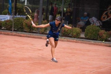 Thalita Rodrigues é vice-campeã em torneio Para-standing Tennis Championship, na Austrália -  (crédito: Reprodução/Instagram)