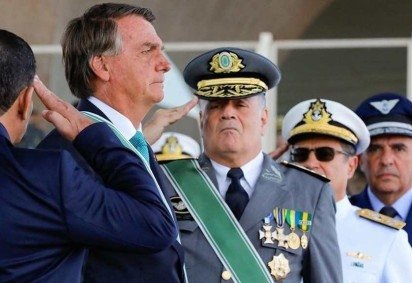 O general Freire Gomes, comandante do ExÃ©rcito no governo Bolsonaro, serÃ¡ uma das testemunhas interrogadas no nÃºcleo 2 -  (crédito:  Isac NÃ³brega/PR)