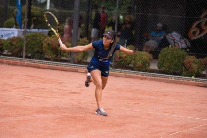 Thalita Rodrigues é vice-campeã em torneio Para-standing Tennis Championship, na Austrália -  (crédito: Reprodução/Instagram)