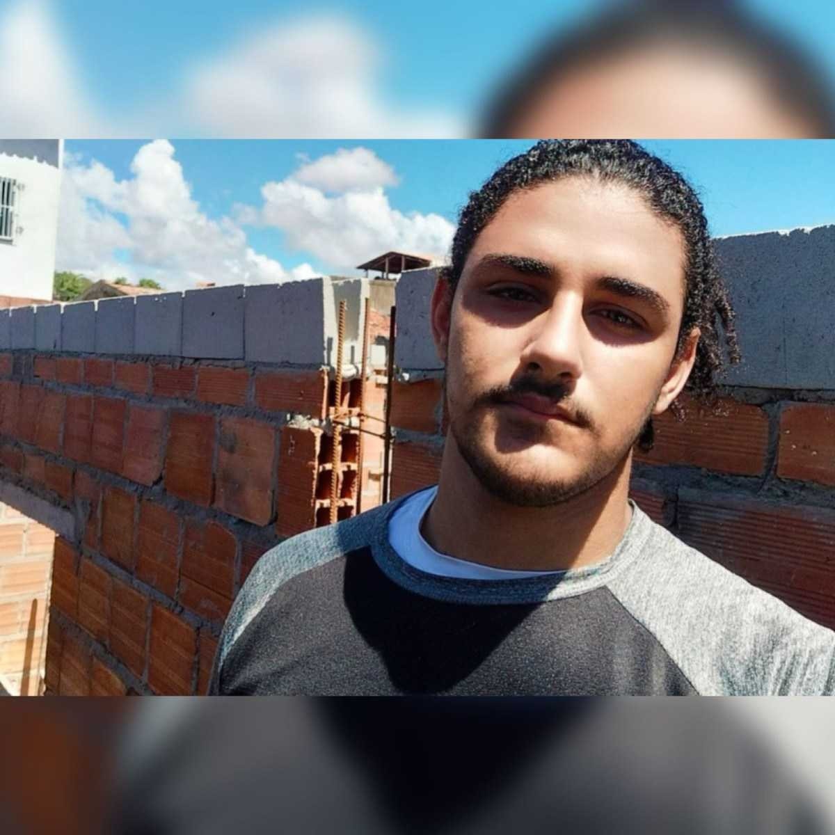 Estudante de escola pública conquista terceiro lugar em medicina na UFS