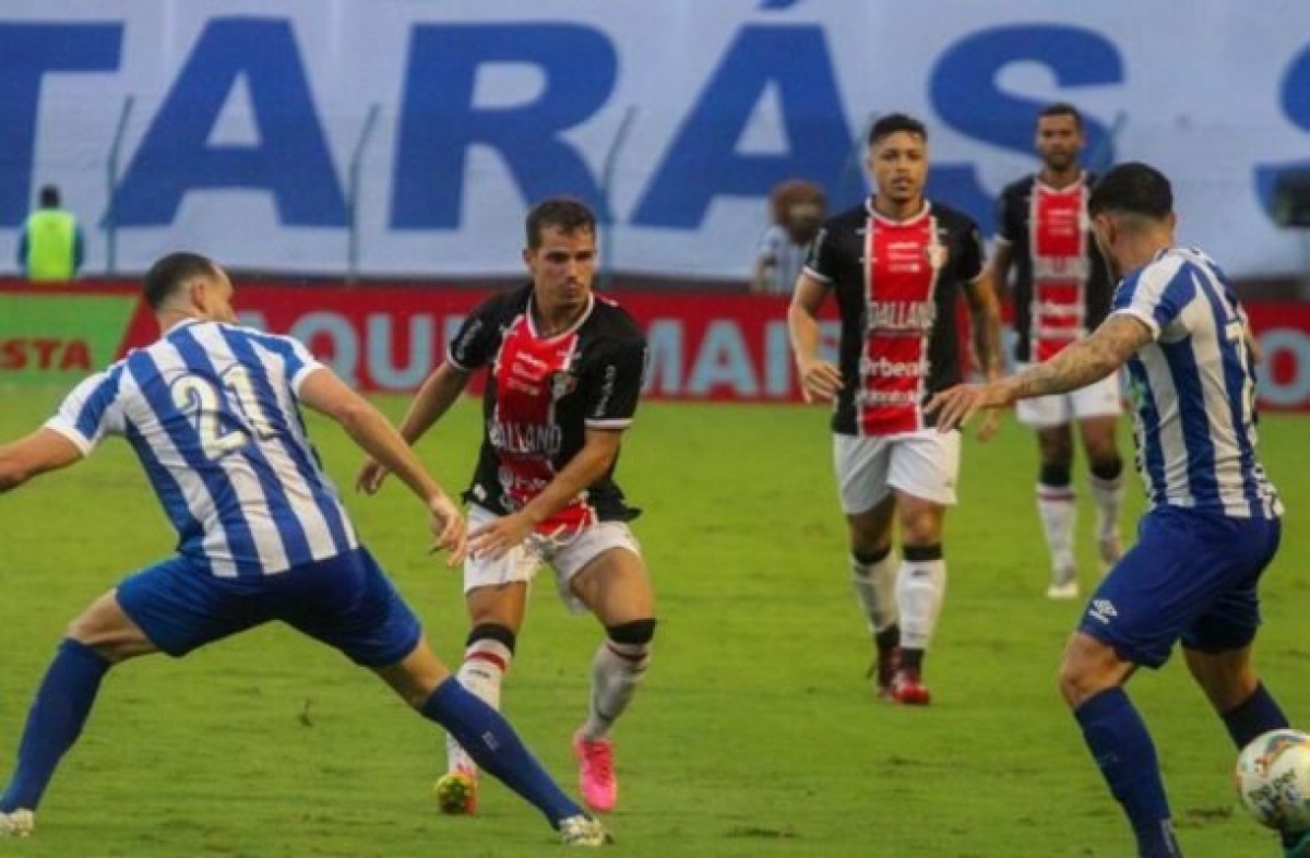 Avaí goleia Joinville e vai à semifinal do Catarinense