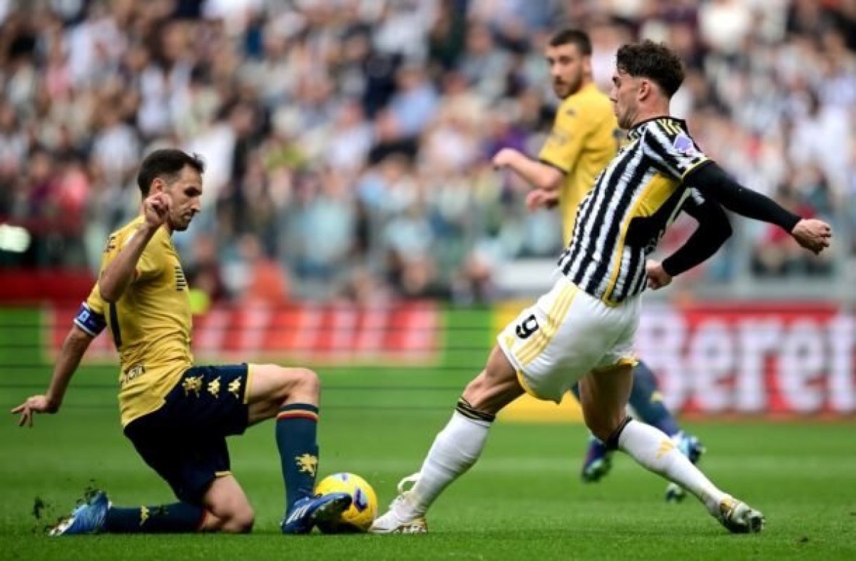 Juventus, em casa, tropeça no Genoa e segue em terceiro na Itália