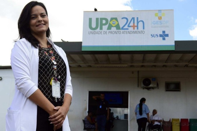 A chefe da UPA de São Sebastião, Amanda de Mello Climaco, conta que esteve na linha de frente também durante a pandemia de covid-19 -  (crédito:  Marcelo Ferreira/CB/D.A Press)