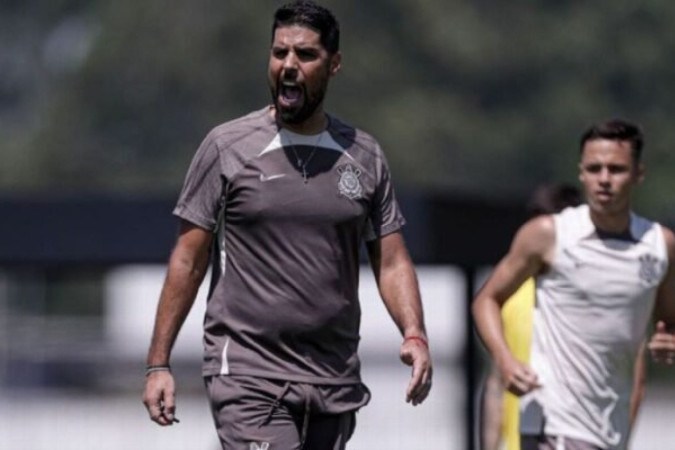 Paulinho pode ser um dos reforços do Corinthians para o segundo semestre -  (crédito: Foto: Raphael Martinez/Agência Corinthians)