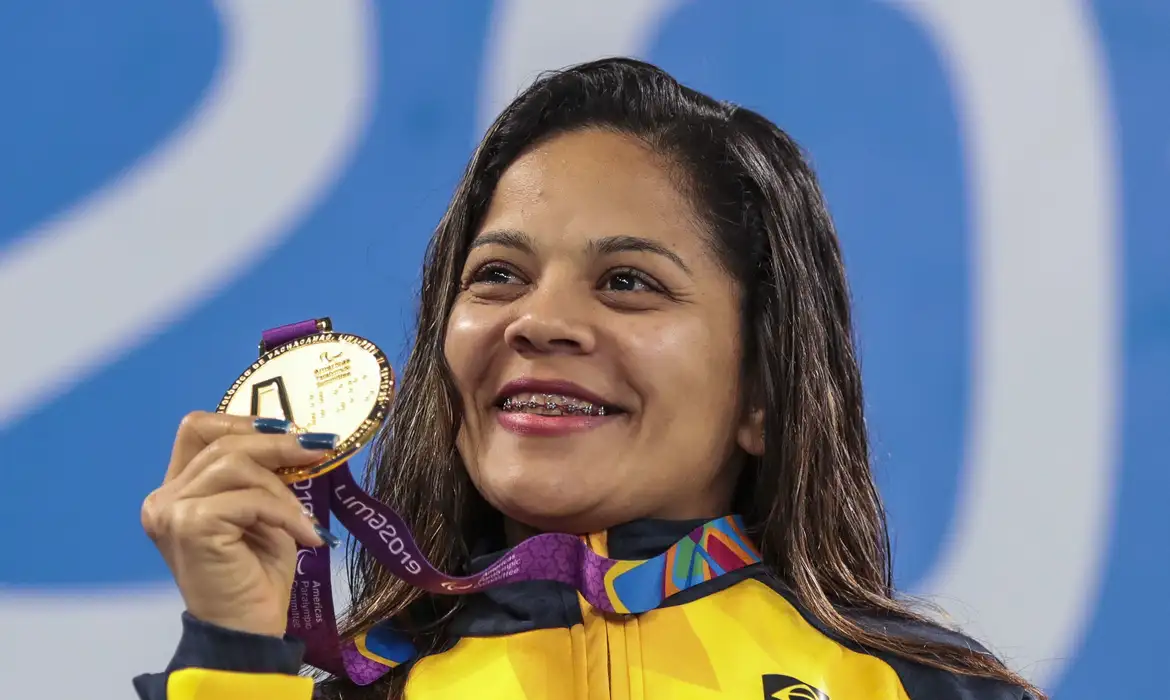 Morre a nadadora Joana Neves, multimedalhista paralímpica, aos 37 anos -  (crédito: EBC)