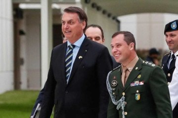 O militar indicou ao ministro Moraes que o ex-presidente era o líder da organização criminosa montada para o golpe -  (crédito: Alan dos Santos/PR)