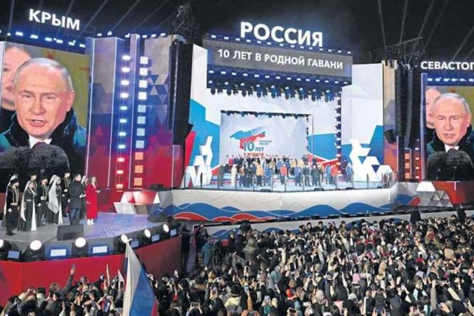Na Praça Vermelha, festa pelos 10 anos de anexação da Crimeia -  (crédito:  AFP)