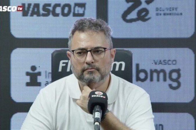Alexandre Mattos ite culpa na eliminação do Vasco, mas descarta problemas internos com outros profissionais - (crédito: - Foto: Reprodução/VascoTV) Alexandre Mattos ite culpa na eliminação do Vasco, mas descarta problemas internos com outros profissionais - (crédito: - Foto: Reprodução/VascoTV)