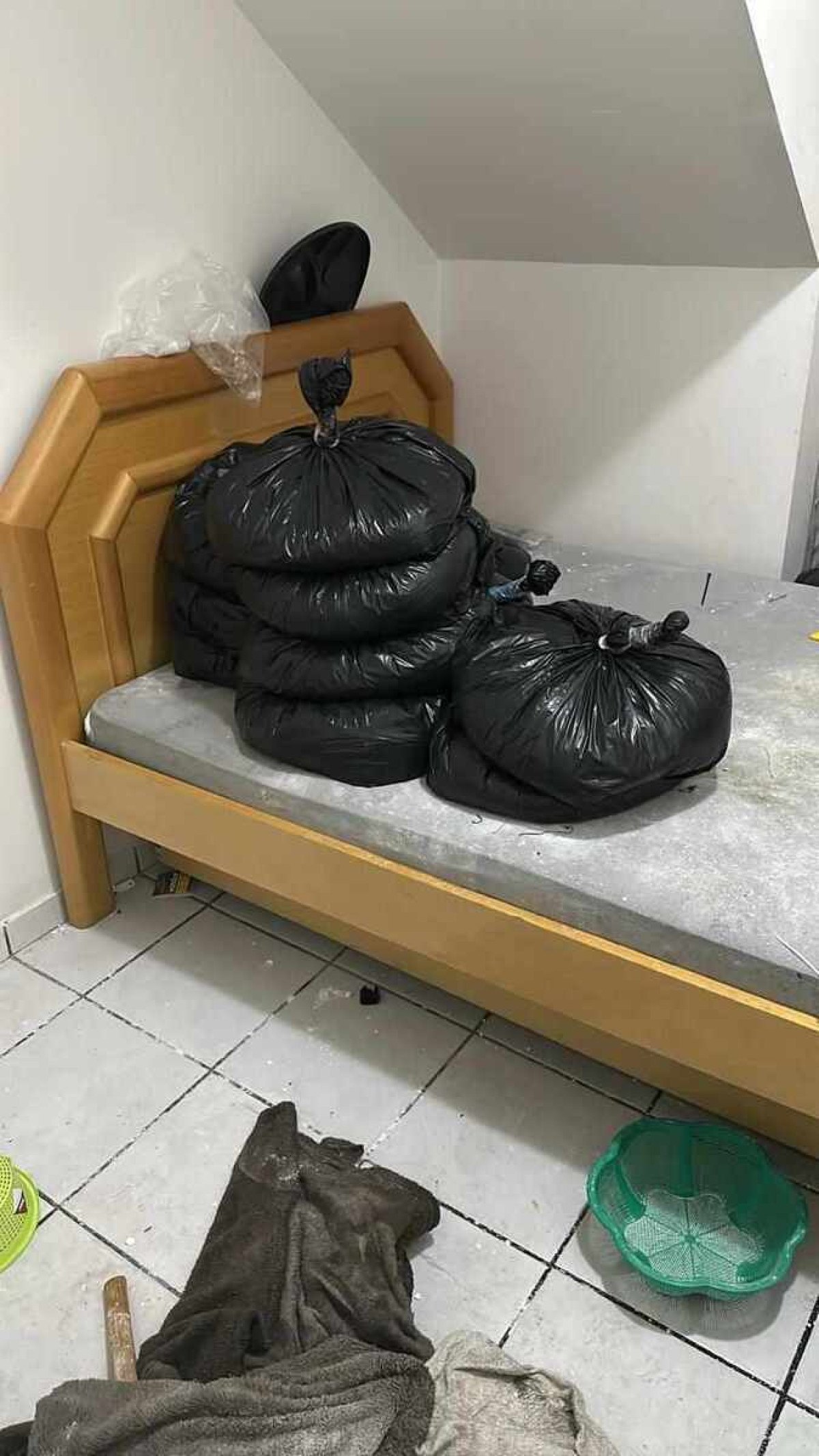 PF apreende cerca de 1.3 tonelada de cocaína, armas e munições em Santa Catarina 