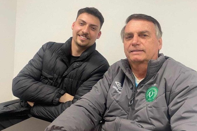 Renan Bolsonaro concorre ao cargo de vereador pelo município de Balneário Camboriú -  (crédito: Reprodução/Instagram @jairbolsonaro_jr)