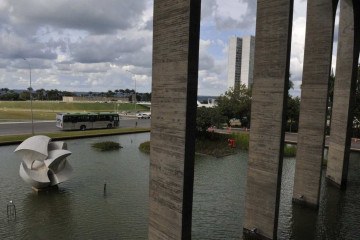 Inscrições para concorrer a 50 vagas no Ministério das Relações Exteriores (foto) estão abertas até o dia 26 deste mês. Provas serão realizadas em setembro e em outubro -  (crédito: Minervino Júnior/CB/D.A.Press)