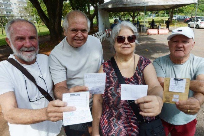  André Campolina, Marcos Parente, Maria das Graças Oliveira e Mário Matos garantiram a vacinação contra gripe e reforçaram a importância dos outros imunizantes