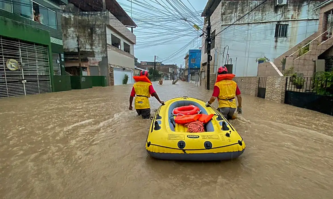 Mudanças climáticas tornam eventos extremos mais frequentes -  (crédito: EBC)