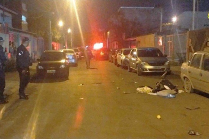 Condutor estava alcoolizado e atropela mulher e um bebê de cinco meses no Gama - (crédito: PMDF) Condutor estava alcoolizado e atropela mulher e um bebê de cinco meses no Gama - (crédito: PMDF)