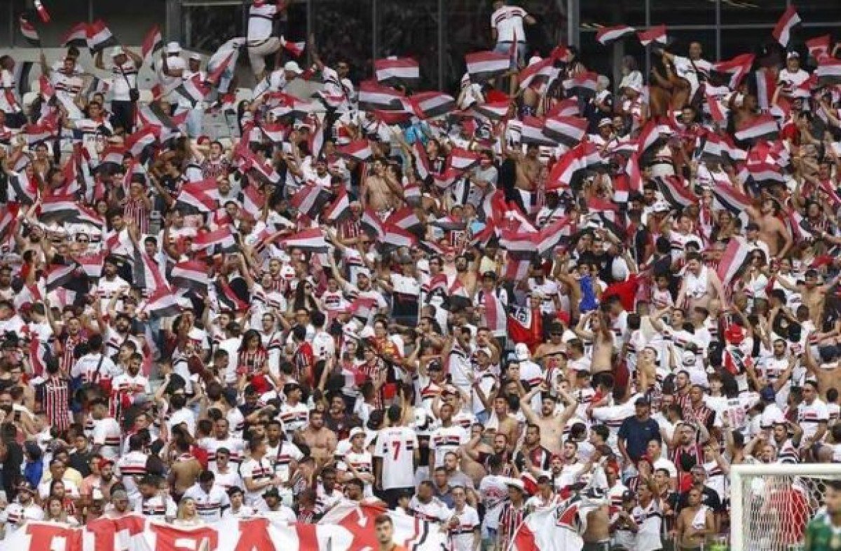 São Paulo perde 12% de sócios após pico na final da Copa do Brasil