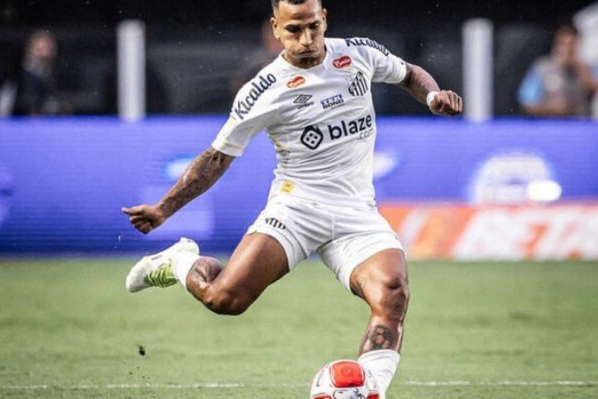 Otero, Santos, está fora de semifinal do Paulistão diante do Bragantino - (crédito: - Foto: Raul Baretta/Santos FC) Otero, Santos, está fora de semifinal do Paulistão diante do Bragantino - (crédito: - Foto: Raul Baretta/Santos FC)