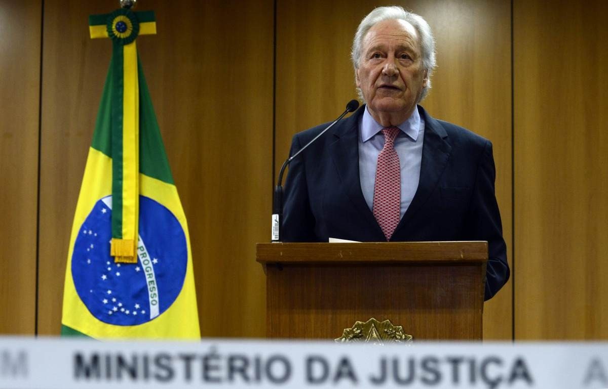Prisão de políticos e ex-chefe da Polícia Civil do Rio repercute no mundo