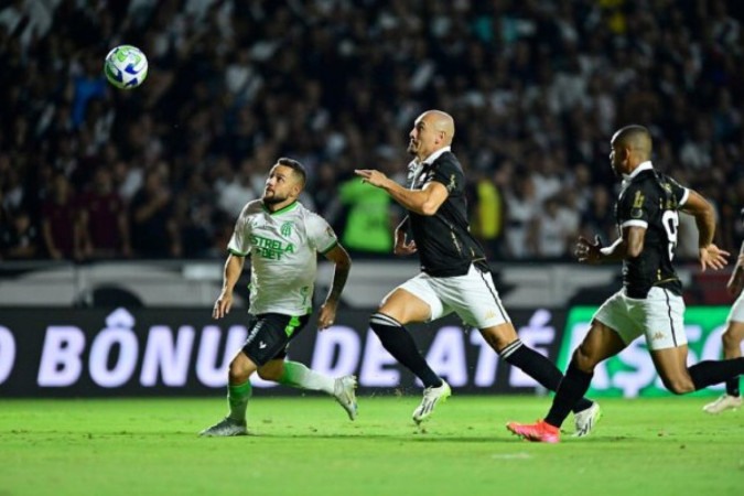 Payet comemora gol de falta no último duelo entre Vasco e América -  (crédito: Foto: Leandro Amorim/Vasco)