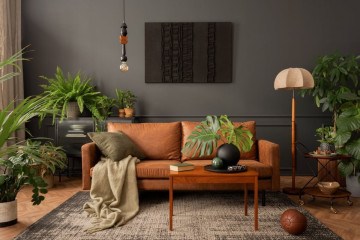É possível dar uma cara nova a móveis de madeira antigos (Imagem: Followtheflow | Shutterstock) -  (crédito: EdiCase - Decoração -> Revista do CB)
