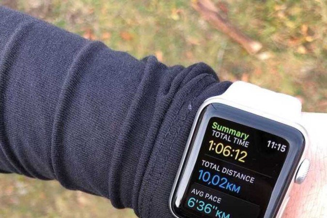 Os smartwatches ajudam a controlar o tempo, a quilometragem e o ritmo médio da corrida. 
