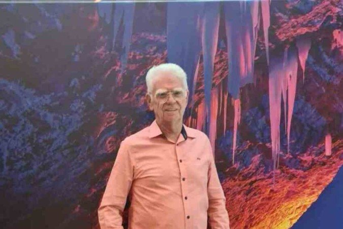 Além de atuar, ele canta e dança e já fez vários comerciais