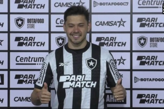 Oscar Romero é o dono da camisa 70  -  (crédito: Foto: Reprodução/YouTube Botafogo TV)