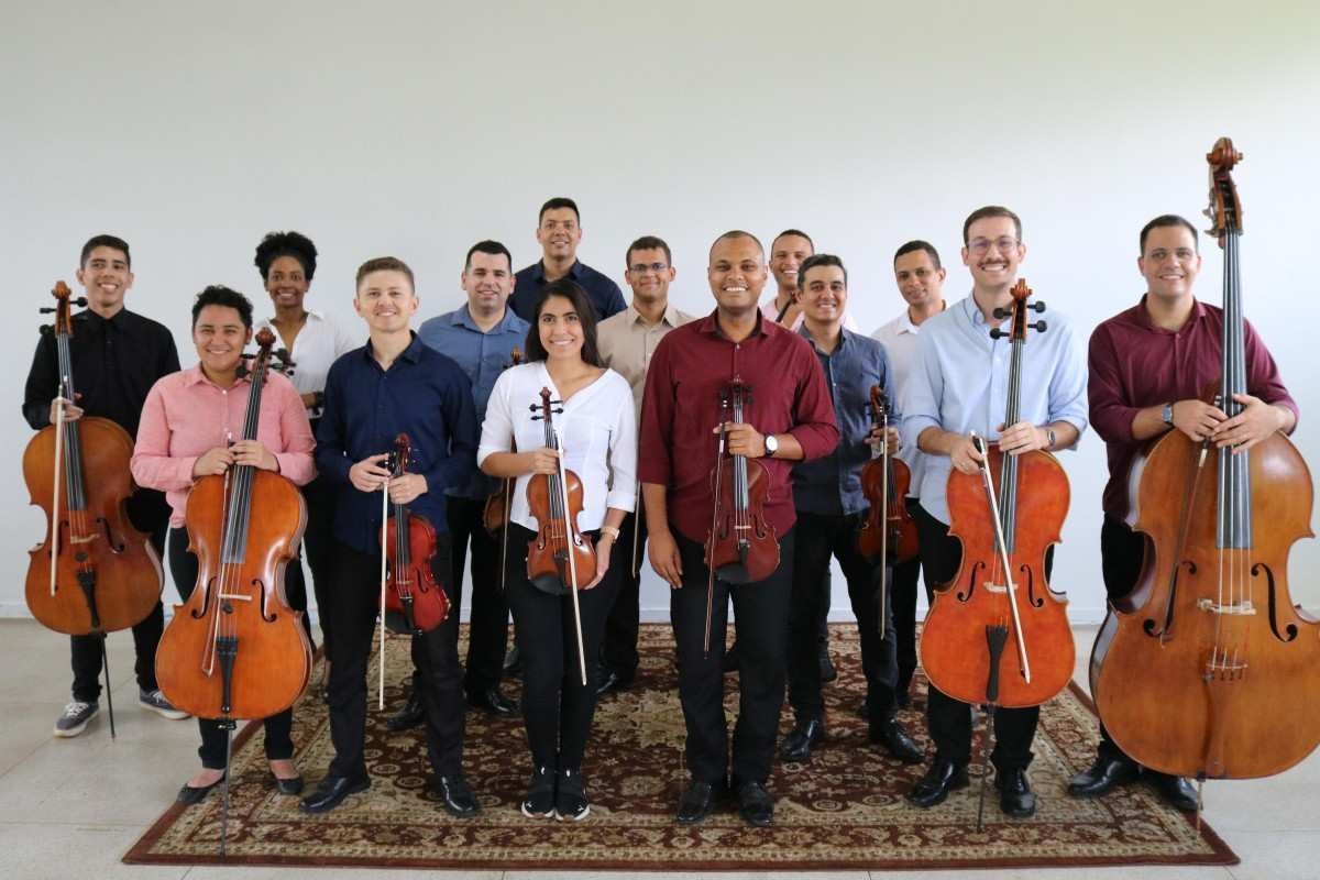 Camerata Centro-Oeste faz concerto com spalla da Osesp neste sábado