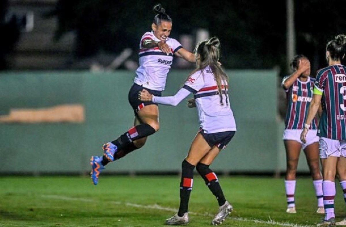 São Paulo bate o Fluminense e segue invicto no Brasileirão Feminino