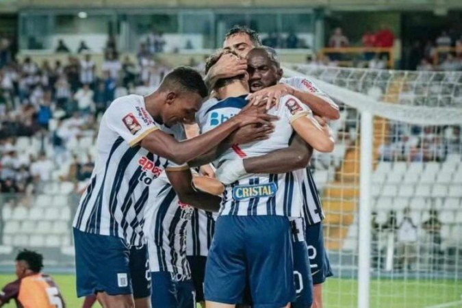 Alianza Lima voltou a vencer pelo Campeonato Peruano - (crédito: - Foto: Divulgação/Alianza Lima) Alianza Lima voltou a vencer pelo Campeonato Peruano - (crédito: - Foto: Divulgação/Alianza Lima)