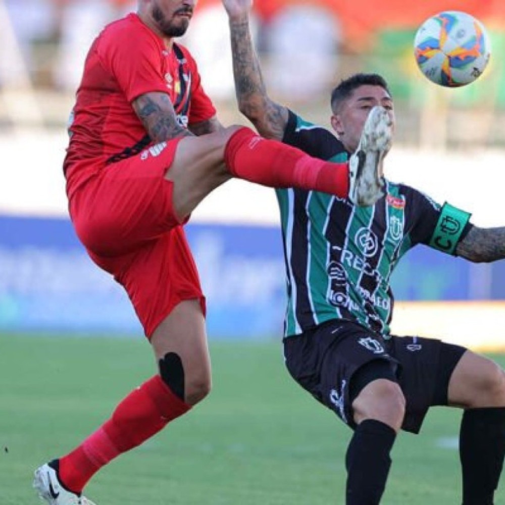 Athletico derrota o Maringá e sai na frente na final do Paranaense