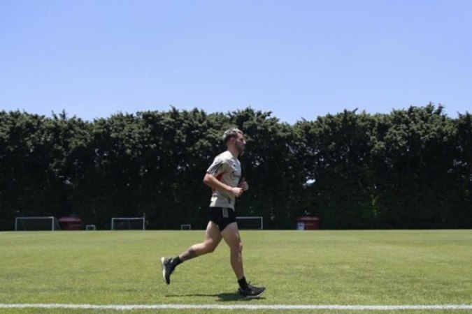 Calleri corre para estar na estreia do São Paulo na Libertadores -  (crédito: Foto: Divulgação / São Paulo)