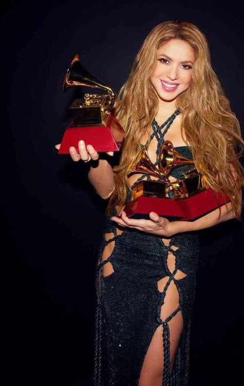 No útimo mês, Shakira anunciou a nova turnê, intitulada 'Las Mujeres Ya No Lloran World Tour' -  (crédito: Reprodução/Instagram)